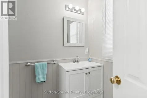 606 Mallory Beach Road South Bruce Peninsula ON N0H 2T0