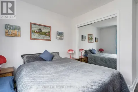 29 Dillon Drive Collingwood ON L9Y 4S3