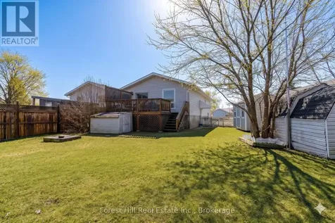 29 Dillon Drive Collingwood ON L9Y 4S3