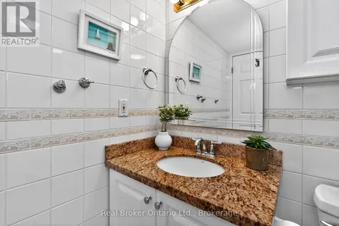 11 Beck Boulevard Penetanguishene ON L9M 2G1