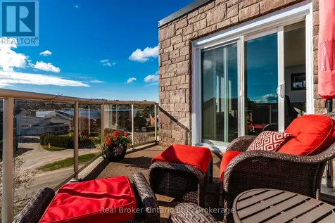 11 Beck Boulevard Penetanguishene ON L9M 2G1