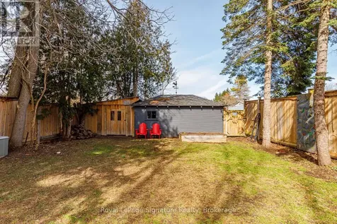 155 Clark Street Blue Mountains ON N0H 1J0