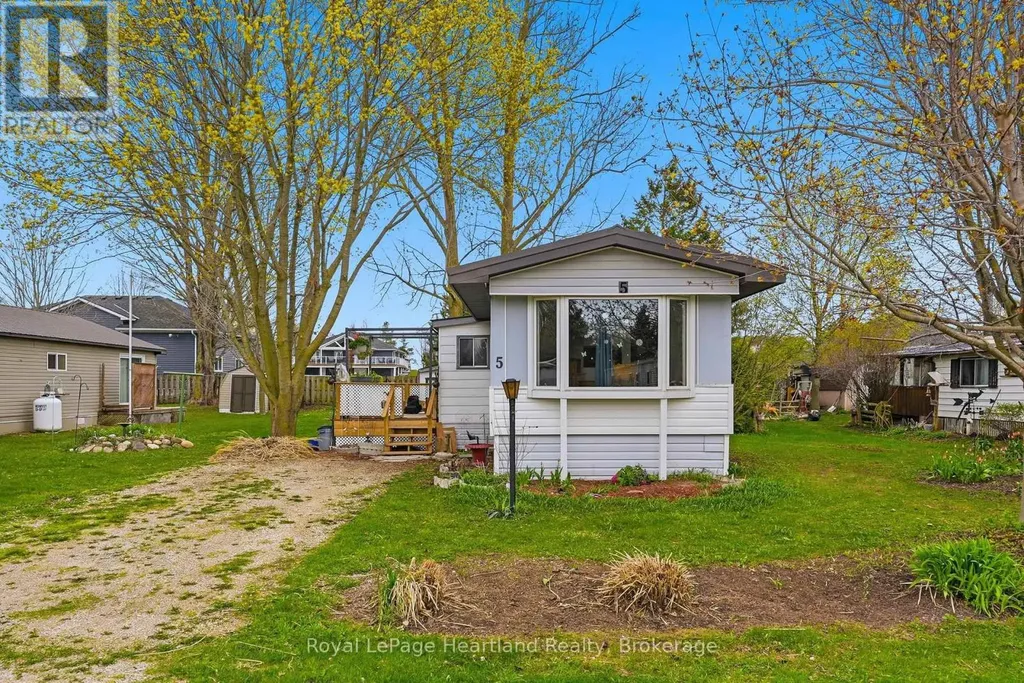 5 Trailer Park Road Howick ON N0G 1V0