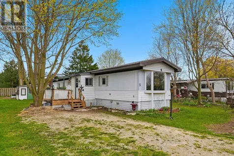 5 Trailer Park Road Howick ON N0G 1V0