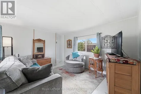 5 Trailer Park Road Howick ON N0G 1V0