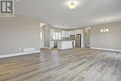 3654 Twin Elm Road Ottawa ON K0A 2Z0