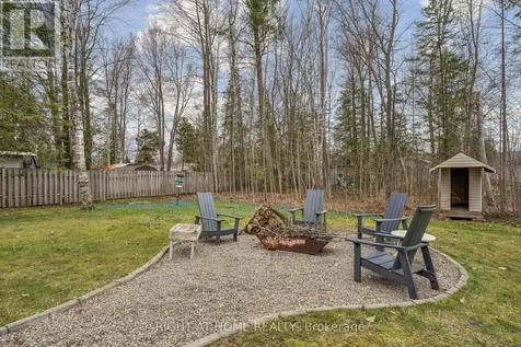158 Zoo Park Road Wasaga Beach ON L9Z 2P2