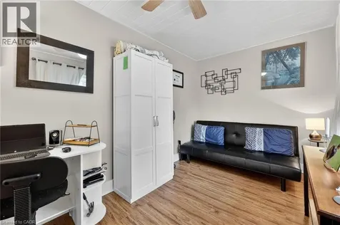 17 Mcclure Lane Port Sydney ON P0B 1L0