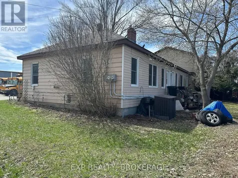 14 Louis Street Brockville ON K6V 4H5