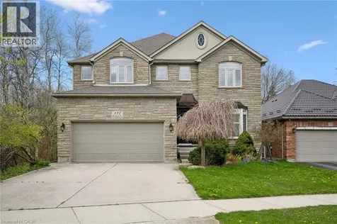 872 Creekside Drive Waterloo ON N2V 2S7