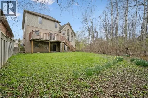 872 Creekside Drive Waterloo ON N2V 2S7