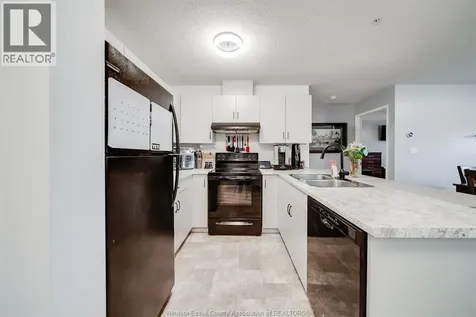 90 Murray Street Amherstburg ON N9V 4B9