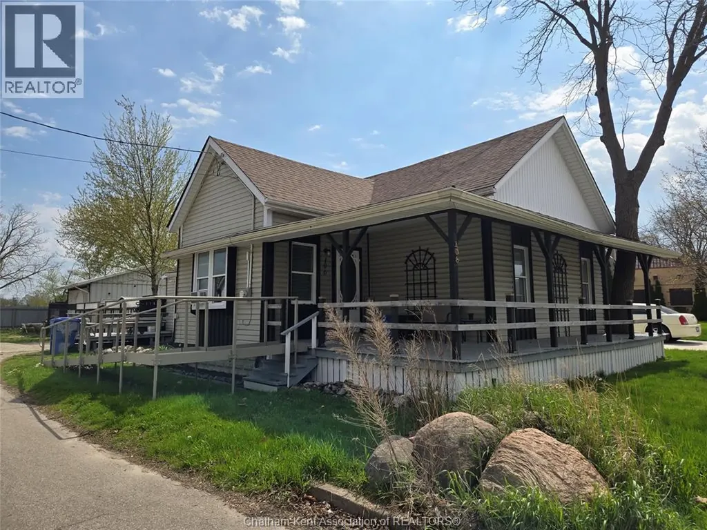 106 Park Avenue E Avenue Chatham ON N7M 3V4