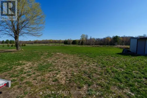 6B Portland Graphite Road Rideau Lakes ON K0G 1V0