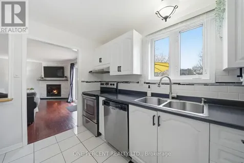 1446 Goth Avenue Ottawa ON K1T 1E4
