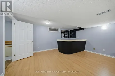 1446 Goth Avenue Ottawa ON K1T 1E4