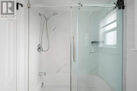 267 Park Street Ottawa ON K1L 7G9