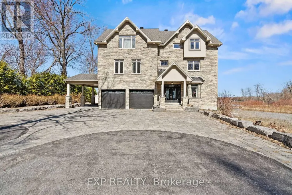 102 Allbirch Road Ottawa ON K0A 3M0