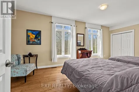 102 Allbirch Road Ottawa ON K0A 3M0