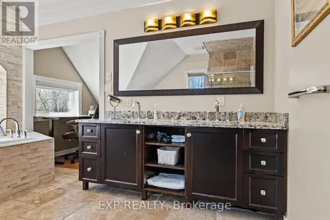 102 Allbirch Road Ottawa ON K0A 3M0