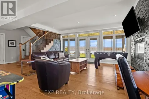 102 Allbirch Road Ottawa ON K0A 3M0