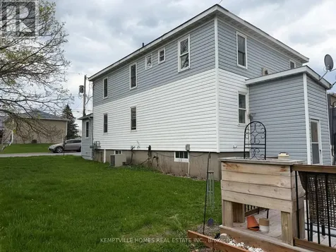 803 St Lawrence Street Prescott ON K0E 1T0