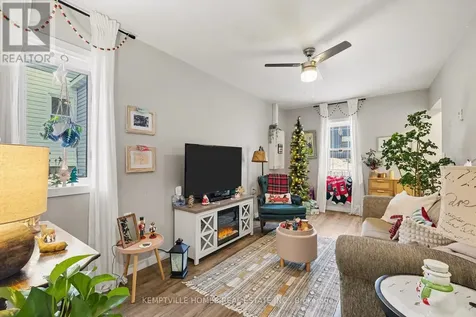 803 St Lawrence Street Prescott ON K0E 1T0