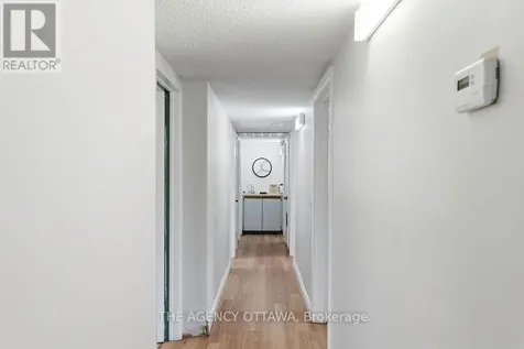 1310 Woodward Avenue Ottawa ON K1Z 7V8