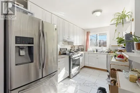 1310 Woodward Avenue Ottawa ON K1Z 7V8