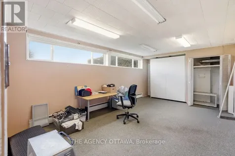 1310 Woodward Avenue Ottawa ON K1Z 7V8