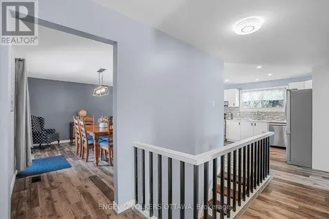 1427 Rosebella Avenue Ottawa ON K1T 1E5