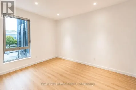 741 King Street West Kitchener ON N2G 0E9