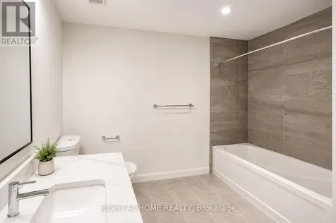741 King Street West Kitchener ON N2G 0E9