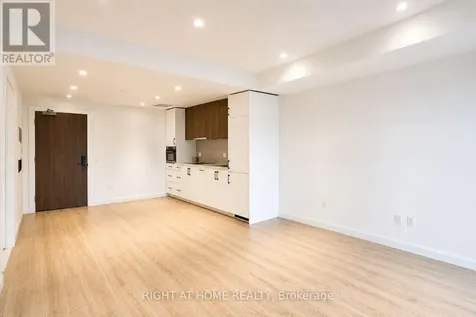 741 King Street West Kitchener ON N2G 0E9
