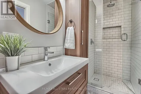 215 Uxbridge Pickering Townline Pickering ON L1Y 0A4