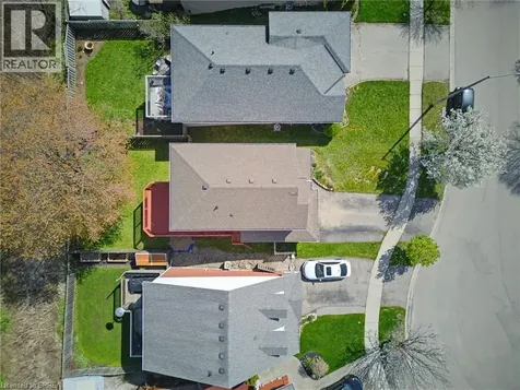 25 Anastasia Crescent Brantford ON N3P 2A9