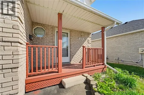 25 Anastasia Crescent Brantford ON N3P 2A9