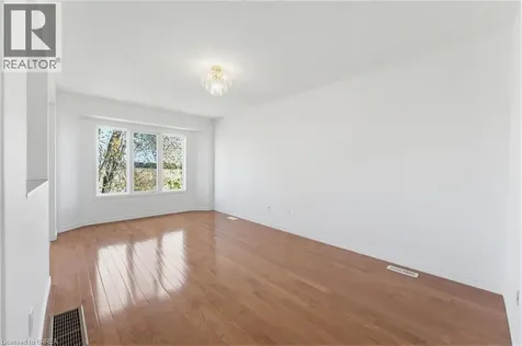 25 Anastasia Crescent Brantford ON N3P 2A9
