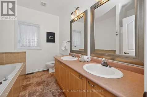 4070 Canyon Walk Drive Ottawa ON K1V 1W4