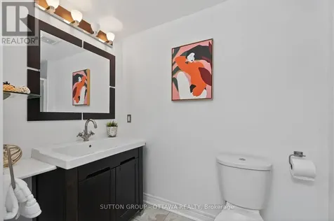 4070 Canyon Walk Drive Ottawa ON K1V 1W4