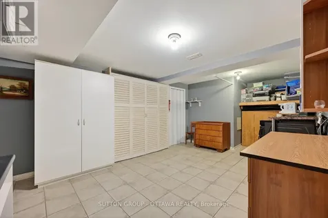 4070 Canyon Walk Drive Ottawa ON K1V 1W4