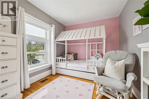 16 Hampton Street Elmira ON N3B 1X9