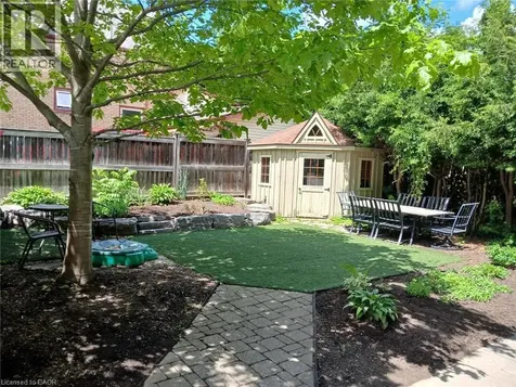 16 Hampton Street Elmira ON N3B 1X9