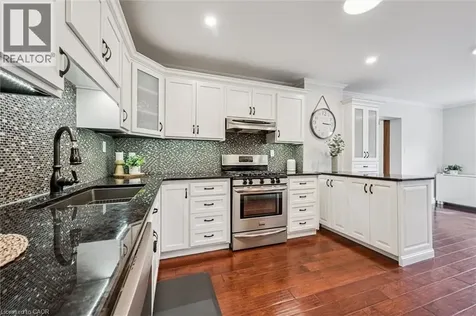 16 Hampton Street Elmira ON N3B 1X9