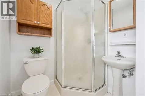 16 Hampton Street Elmira ON N3B 1X9