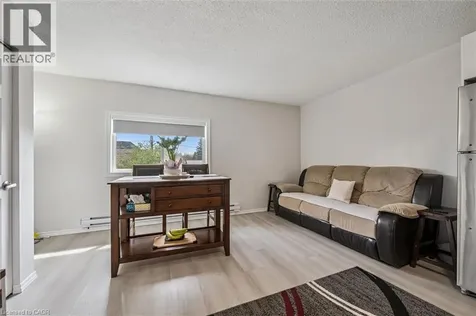16 Hampton Street Elmira ON N3B 1X9