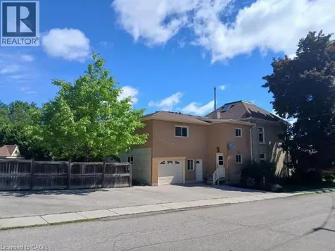 16 Hampton Street Elmira ON N3B 1X9