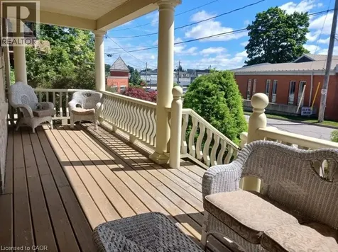 16 Hampton Street Elmira ON N3B 1X9