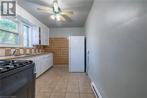113 Brant Avenue Brantford ON N3T 3H4