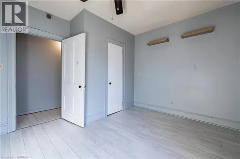 113 Brant Avenue Brantford ON N3T 3H4
